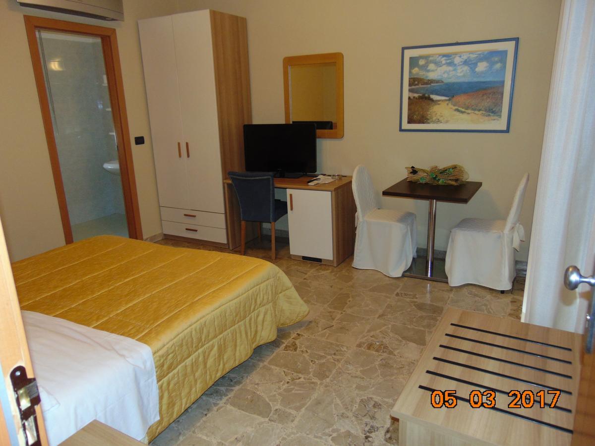 Hotel Mazzocchetti Citta Sant'Angelo Εξωτερικό φωτογραφία