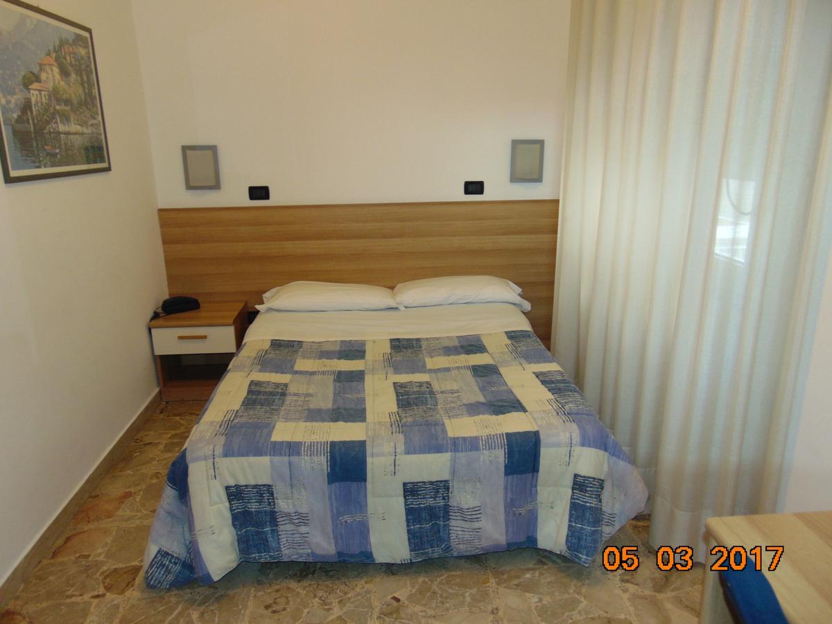 Hotel Mazzocchetti Citta Sant'Angelo Εξωτερικό φωτογραφία