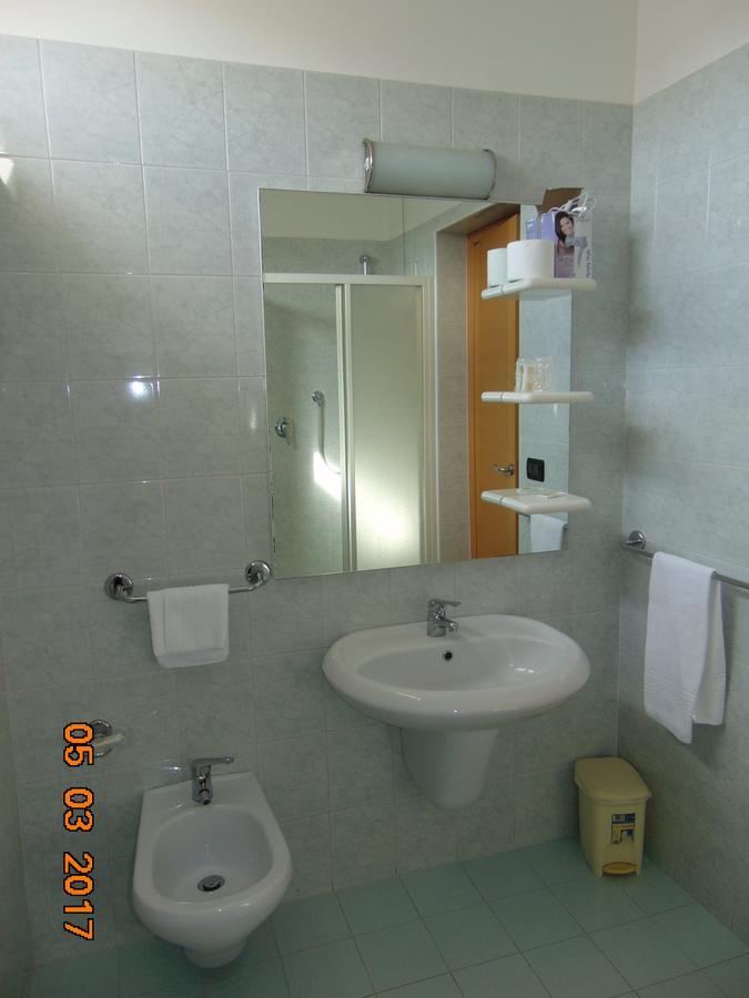 Hotel Mazzocchetti Citta Sant'Angelo Εξωτερικό φωτογραφία