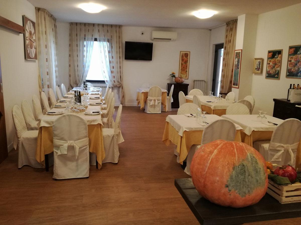 Hotel Mazzocchetti Citta Sant'Angelo Εξωτερικό φωτογραφία