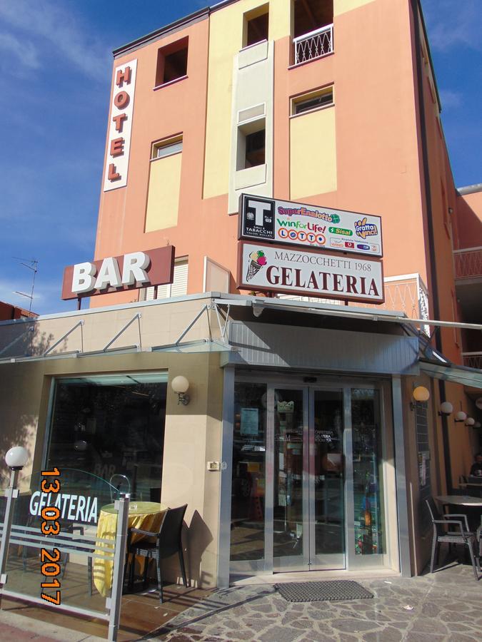 Hotel Mazzocchetti Citta Sant'Angelo Εξωτερικό φωτογραφία
